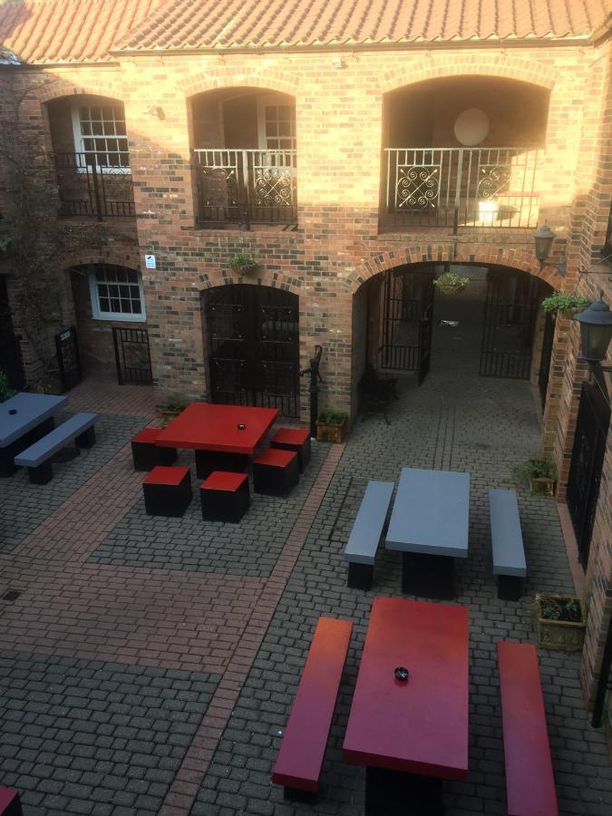 The Exchange Coach House Inn 브리그 외부 사진